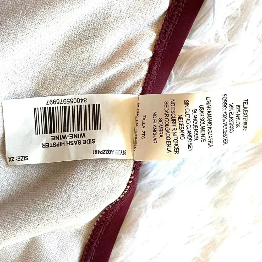 Aqua‎ Couture Curvy Bikini bottom Swimsuit Womens , Burgundy, 3x , NEW with Tag